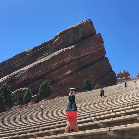 Meet your Posher, JustLayuh - Picture 9 of 11